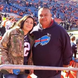 Meet your Posher, Larry n desiree